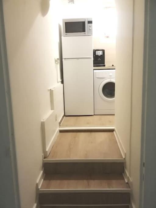 Appartement Cosy Situe A 2Mn De La Plage A Pied Climatise Villefranche-sur-Mer Exterior foto