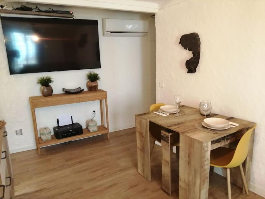Appartement Cosy Situe A 2Mn De La Plage A Pied Climatise Villefranche-sur-Mer Exterior foto